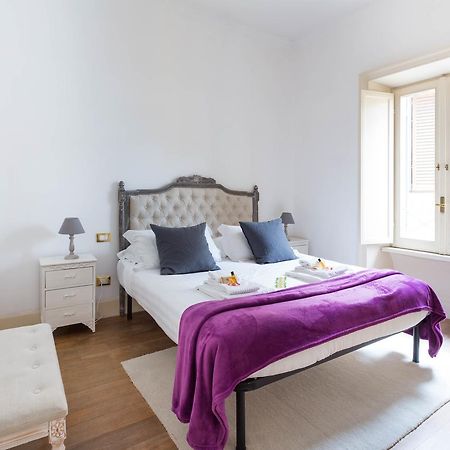 Capital Navona Luxury Apartment Casa E Appartamento Per Vacanze روما المظهر الخارجي الصورة